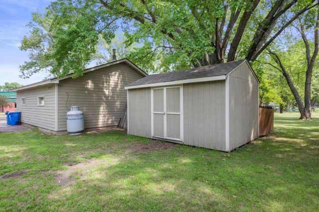100 Heritage Boulevard NW, Isanti, MN 55040
