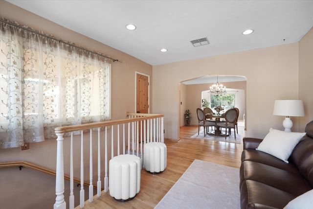 520 Tulane Drive SE, Albuquerque, NM 87106