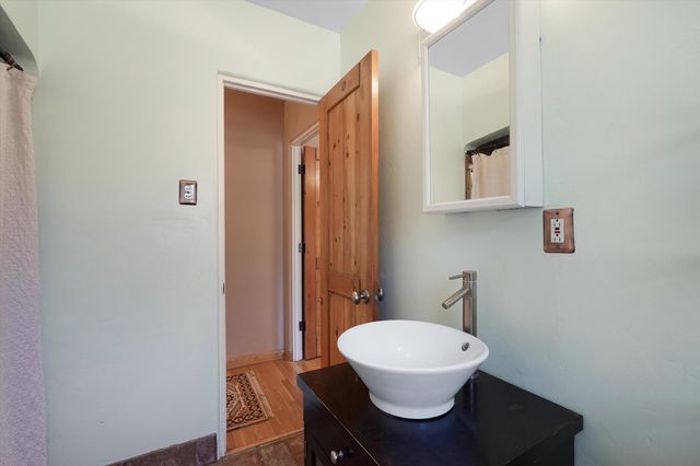 520 Tulane Drive SE, Albuquerque, NM 87106