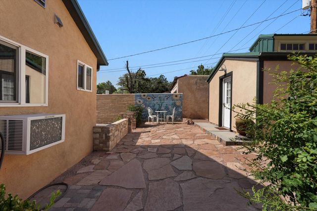 520 Tulane Drive SE, Albuquerque, NM 87106