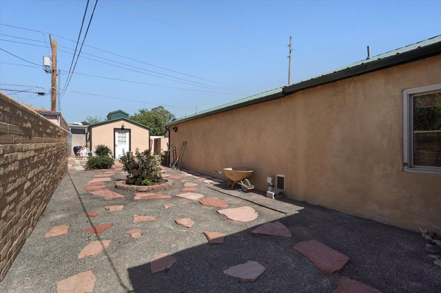 520 Tulane Drive SE, Albuquerque, NM 87106