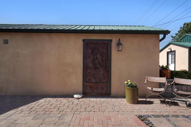 520 Tulane Drive SE, Albuquerque, NM 87106
