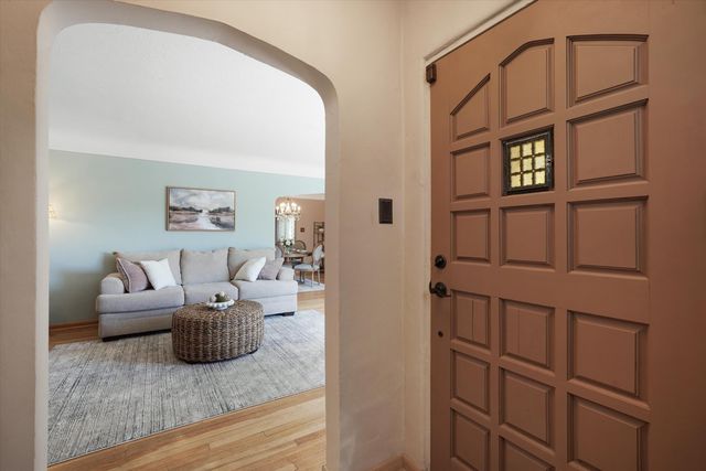 520 Tulane Drive SE, Albuquerque, NM 87106