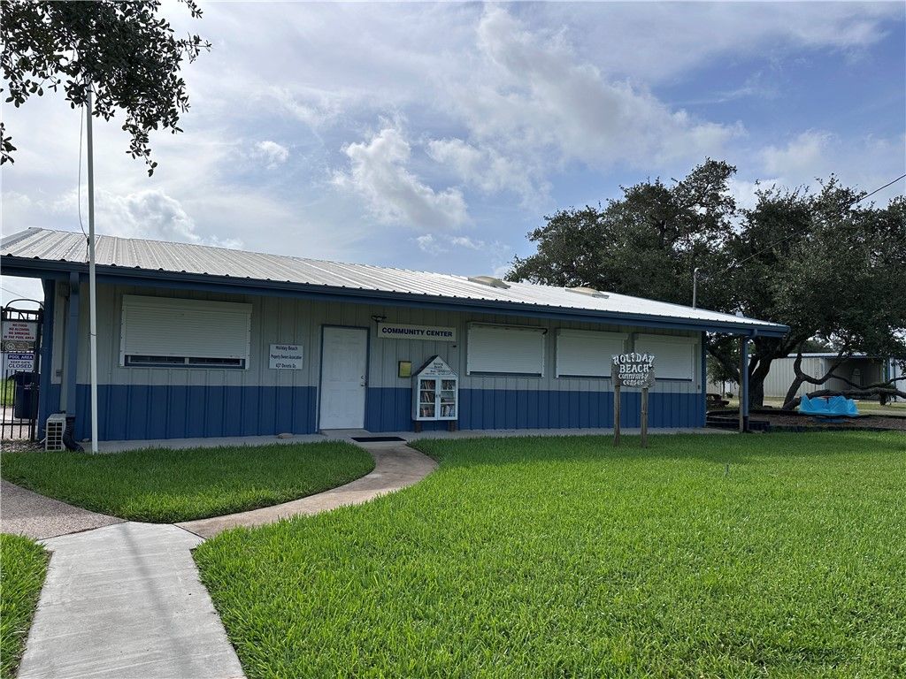 159 Dolphin Dr, Rockport, TX 78382 — photo 5
