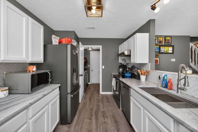 7674 Hyatts Lane, Hamilton Twp, OH 45039