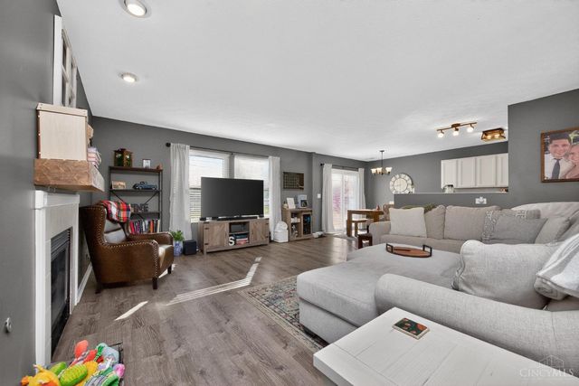 7674 Hyatts Lane, Hamilton Twp, OH 45039