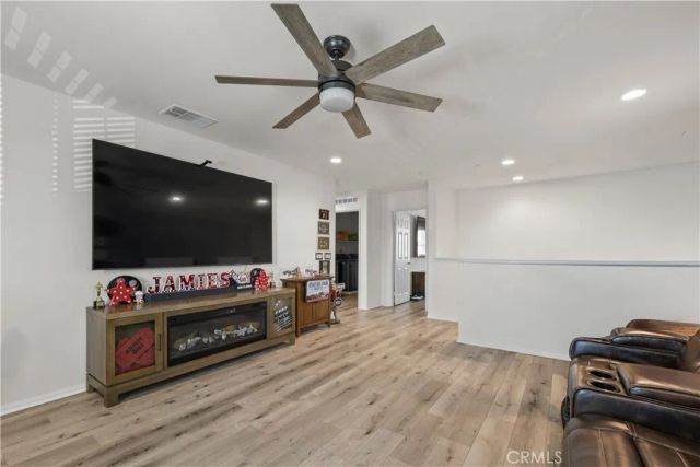 16986 Red Tail Lane, Fontana, CA 92336