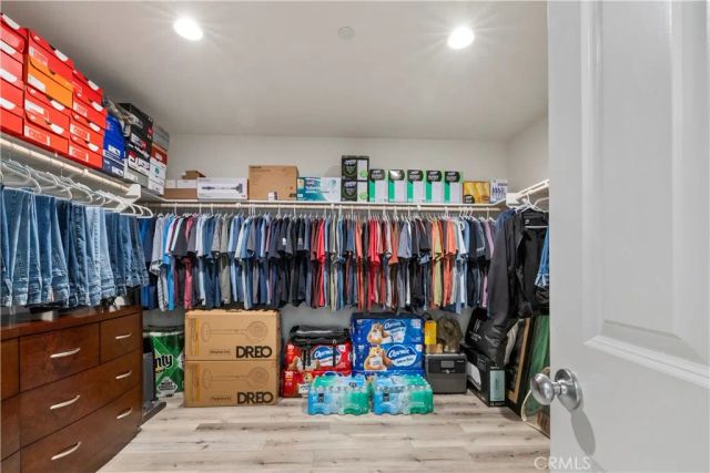 16986 Red Tail Lane, Fontana, CA 92336