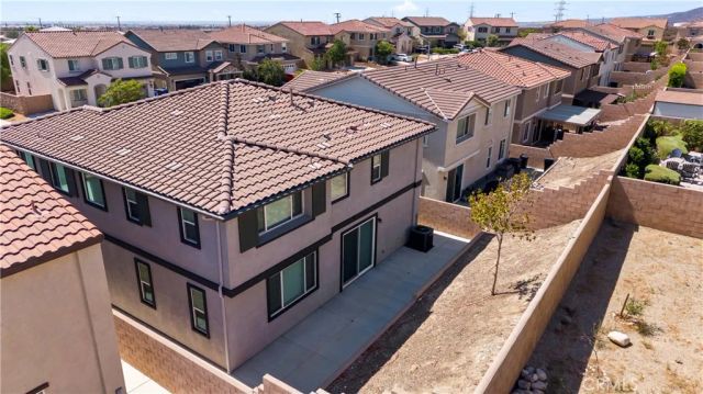 16986 Red Tail Lane, Fontana, CA 92336