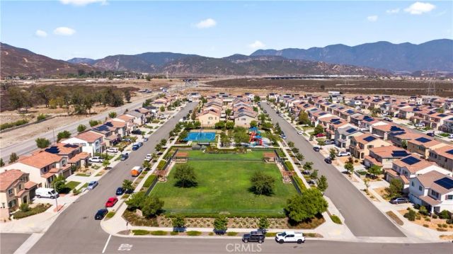 16986 Red Tail Lane, Fontana, CA 92336