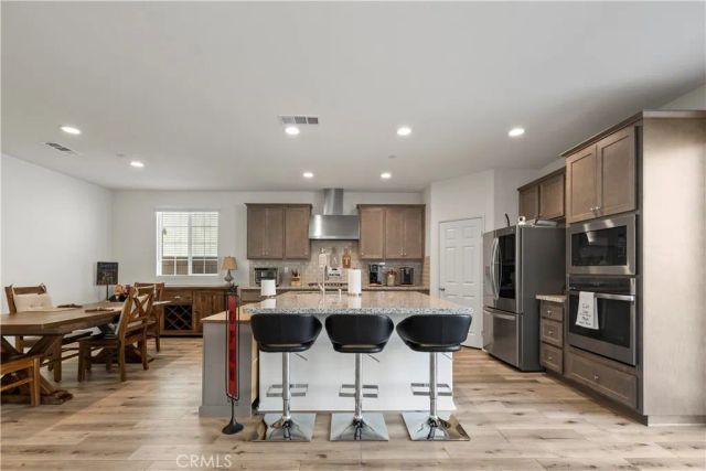 16986 Red Tail Lane, Fontana, CA 92336