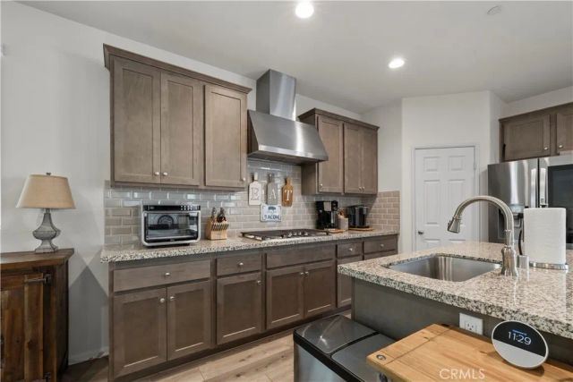 16986 Red Tail Lane, Fontana, CA 92336