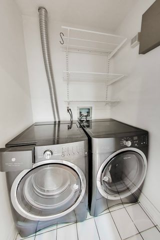 827 W BRADLEY Place 3E, Chicago, IL 60613