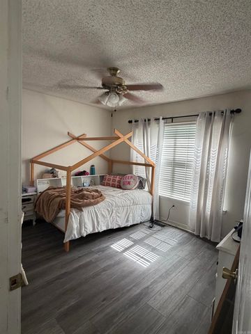 1005 S German Ln Apt 27, Conway, AR 72034