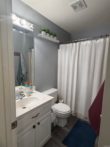 1005 S German Ln Apt 27, Conway, AR 72034