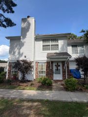 1005 S German Ln Apt 27, Conway, AR 72034