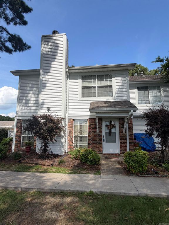 1005 S German Ln Apt 27, Conway, AR 72034