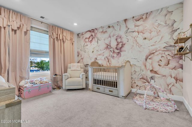 12 Raritan Cove, Keyport, NJ 07735