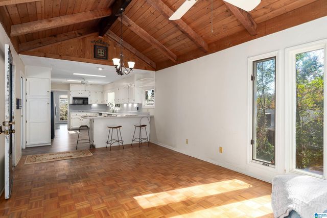 1380 STARCROSS DRIVE, Vestavia Hills, AL 35216