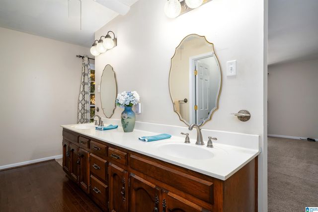 1380 STARCROSS DRIVE, Vestavia Hills, AL 35216