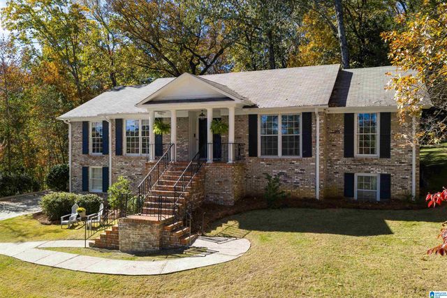 1380 STARCROSS DRIVE, Vestavia Hills, AL 35216