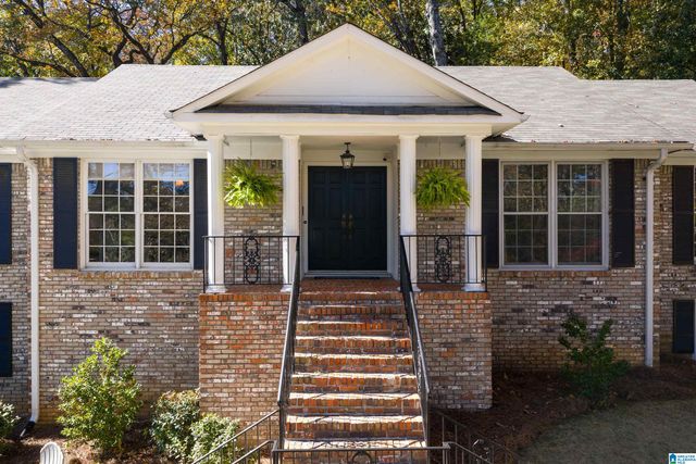 1380 STARCROSS DRIVE, Vestavia Hills, AL 35216