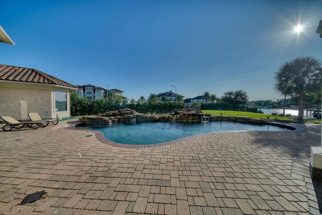 1303 Lakeway Drive, Seabrook, TX 77586