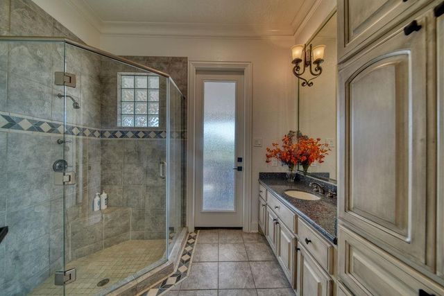 1303 Lakeway Drive, Seabrook, TX 77586