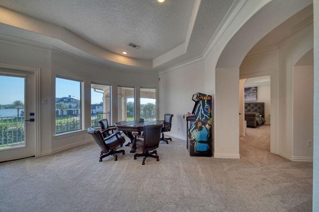 1303 Lakeway Drive, Seabrook, TX 77586