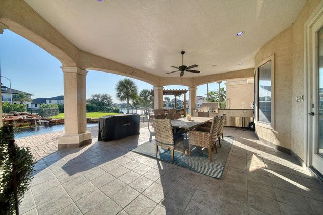 1303 Lakeway Drive, Seabrook, TX 77586