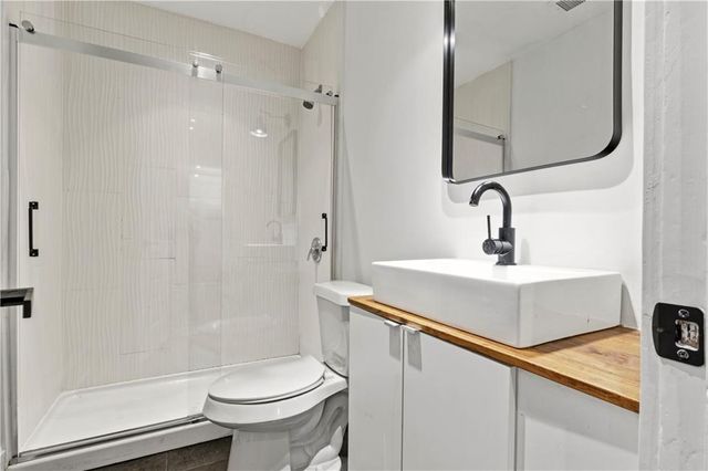 737 Matilda Place NW, Atlanta, GA 30318
