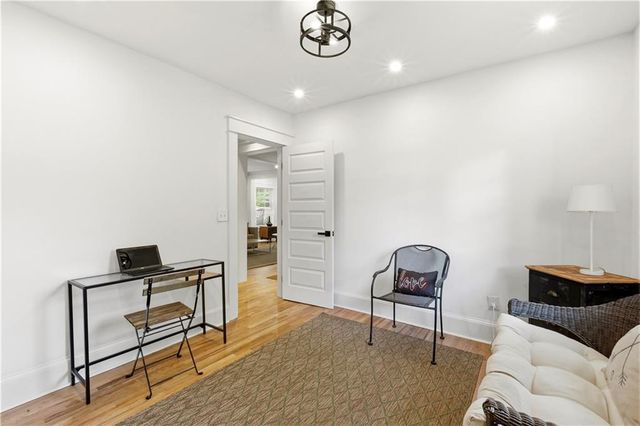 737 Matilda Place NW, Atlanta, GA 30318