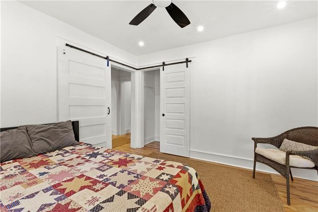 737 Matilda Place NW, Atlanta, GA 30318