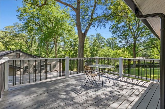 737 Matilda Place NW, Atlanta, GA 30318