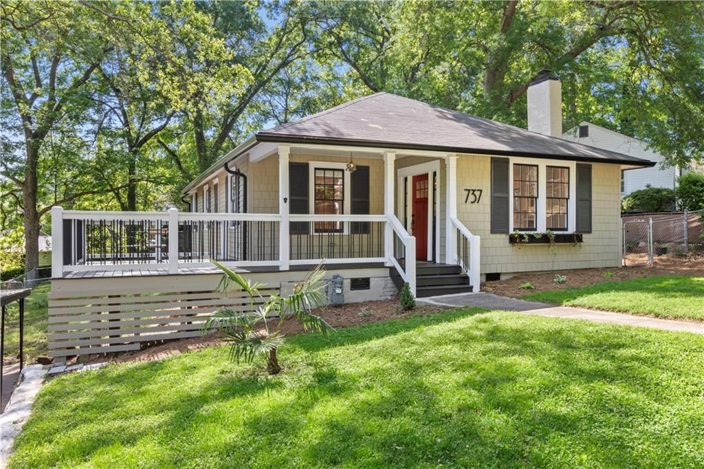 737 Matilda Place NW, Atlanta, GA 30318