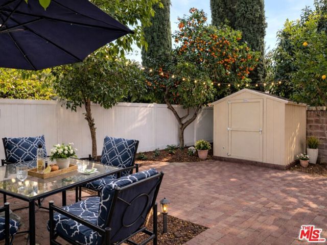 4522 Mammoth Avenue, Sherman Oaks, CA 91423
