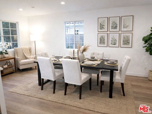 4522 Mammoth Avenue, Sherman Oaks, CA 91423