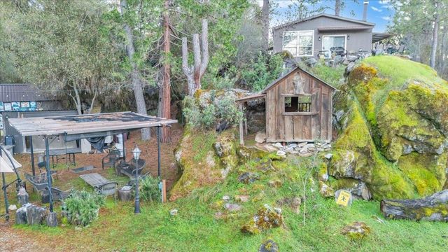 22389 Parrotts Ferry Rd, Sonora, CA 95370