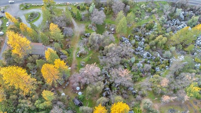 22389 Parrotts Ferry Rd, Sonora, CA 95370