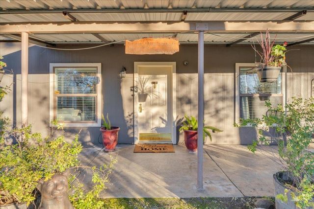 22389 Parrotts Ferry Rd, Sonora, CA 95370