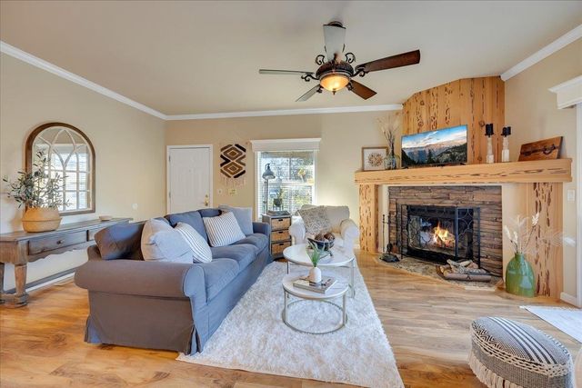 22389 Parrotts Ferry Rd, Sonora, CA 95370
