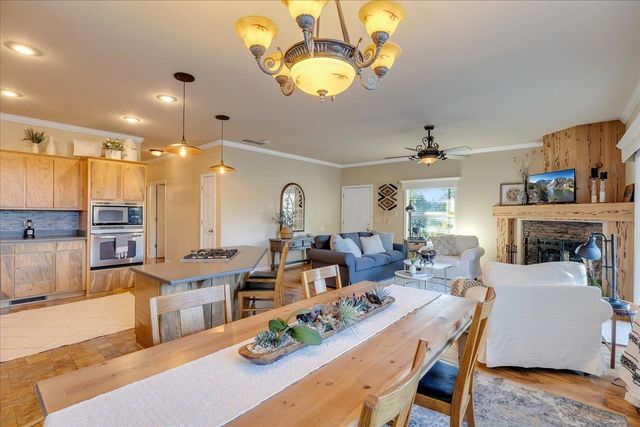 22389 Parrotts Ferry Rd, Sonora, CA 95370