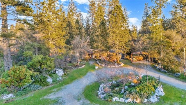 22389 Parrotts Ferry Rd, Sonora, CA 95370