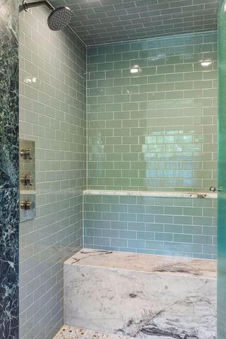 1930 Knox Avenue S, Minneapolis, MN 55403
