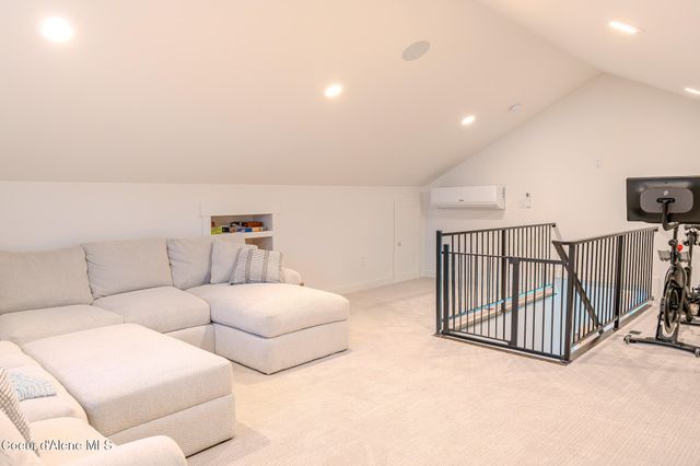 517 W Summit AVE, Coeur D'alene, ID 83814