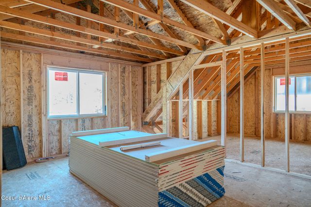 517 W Summit AVE, Coeur D'alene, ID 83814