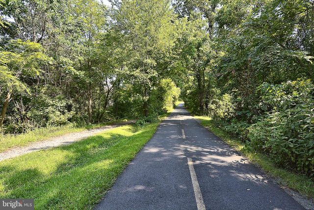 19446 COPPERMINE SQ, Leesburg, VA 20176