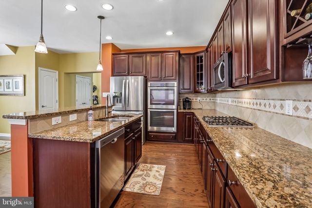 19446 COPPERMINE SQ, Leesburg, VA 20176