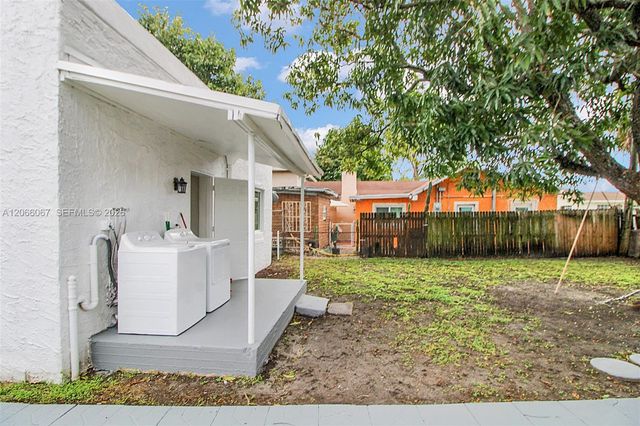 7770 NW 9th Avenue, Miami, FL 33150