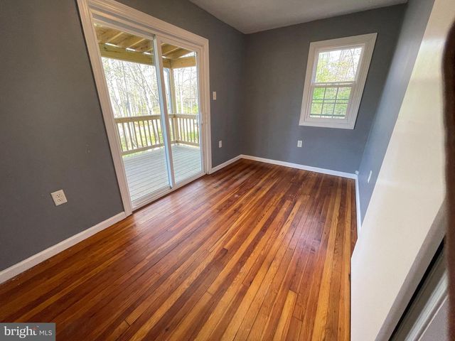 91 ACORN NUT LN, Front Royal, VA 22630